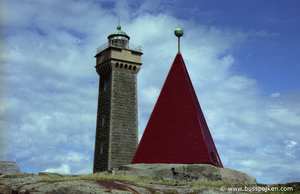 Vinga lighthouse, July 2004.