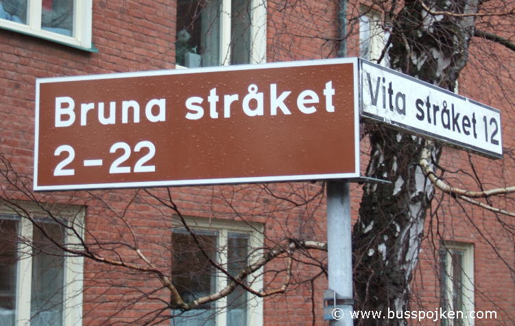 Street sign at Sahlgrenska in February 2009.