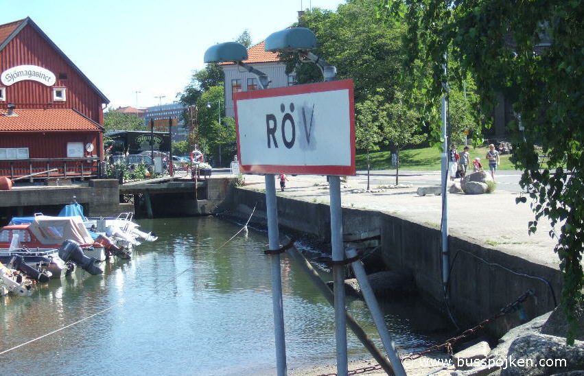 Varning för röv in 2009. Klippan, tram 9 or 11, or bus 90.