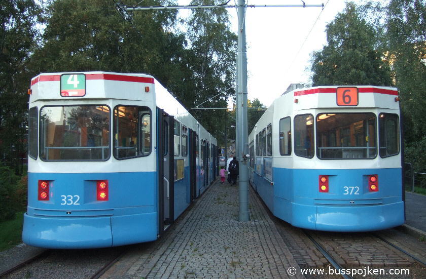 Göteborg M31 332 and 372.